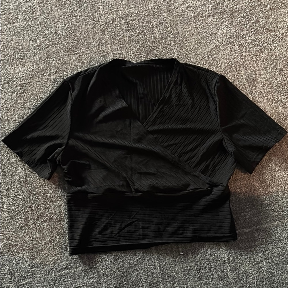 Fitted Black Crop Top with Wrap Style